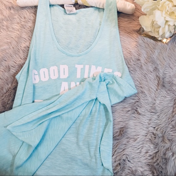 PINK Victoria's Secret Tops - 🖤PINK❌‼️SOLD‼️❌